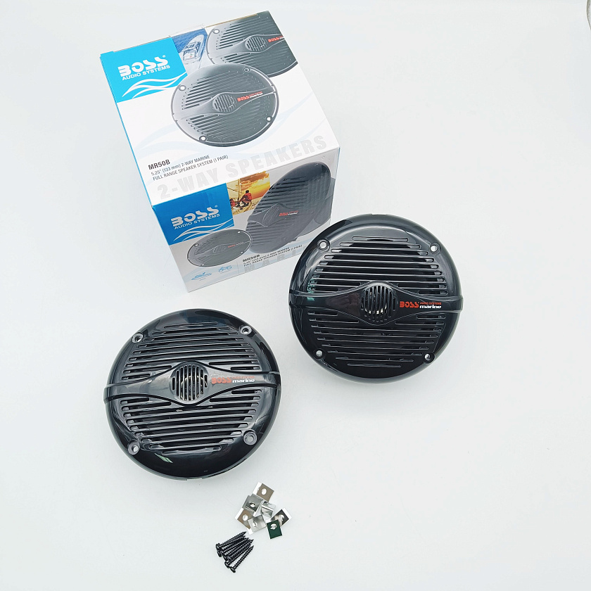 Морская акустика BOSS MR50B 150W, 5.25'', комплект динамиков 2 шт., колонки для лодки, катера, яхты водонепроницаемые 2-полосные, цв. черный