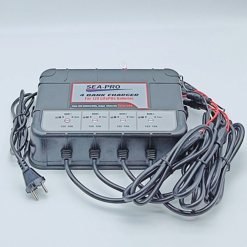 Зарядное устройство SEA-PRO ТЕ4-0274 (4х12В LiFePo4) морского исполнения для тяговых / сервисных аккумуляторов LiFePo4, 4 выхода по 12 вольт для лиферных / литиевых батарей (АКБ)