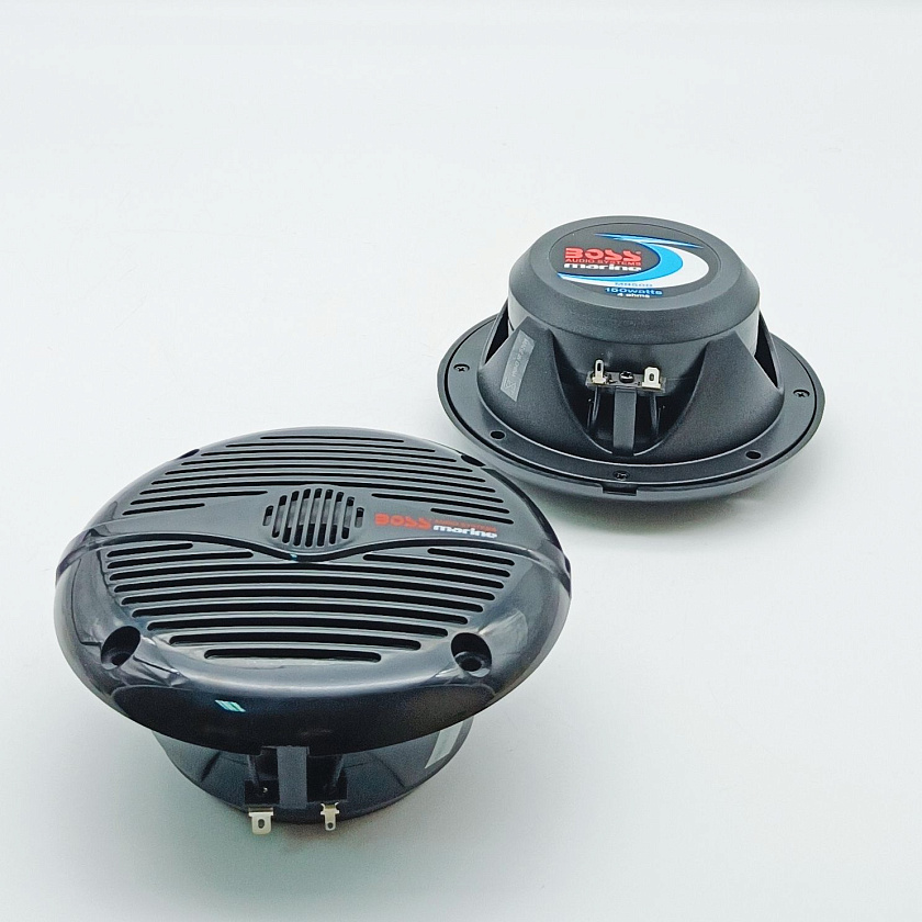 Морская акустика BOSS MR50B 150W, 5.25'', комплект динамиков 2 шт., колонки для лодки, катера, яхты водонепроницаемые 2-полосные, цв. черный