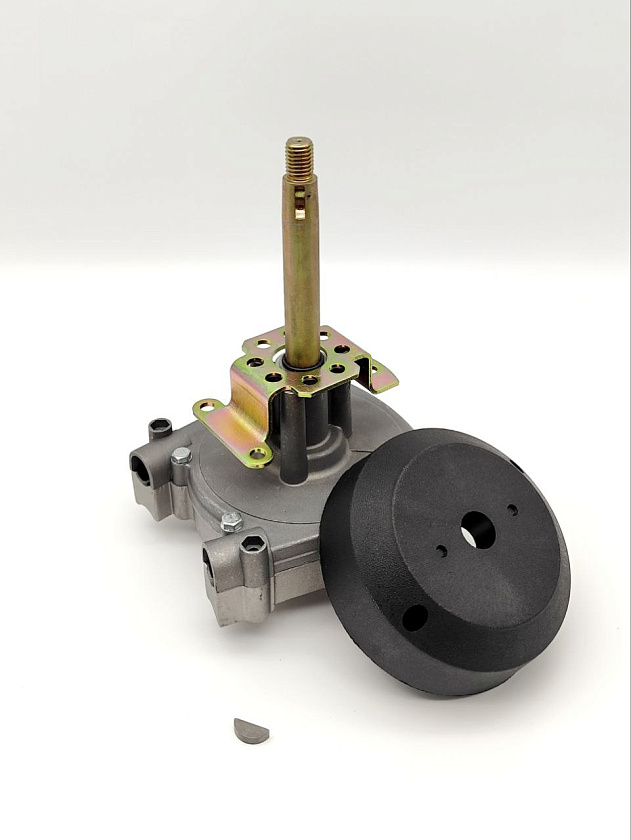 Короткоходный рулевой редуктор Nautflex YK7-CS0.7 (T71) 0,7 оборота, под трос М66 для водомета лодки / катера c подвесным мотором, планетарный рулевой редуктор для ПЛМ до 150 л.с.
